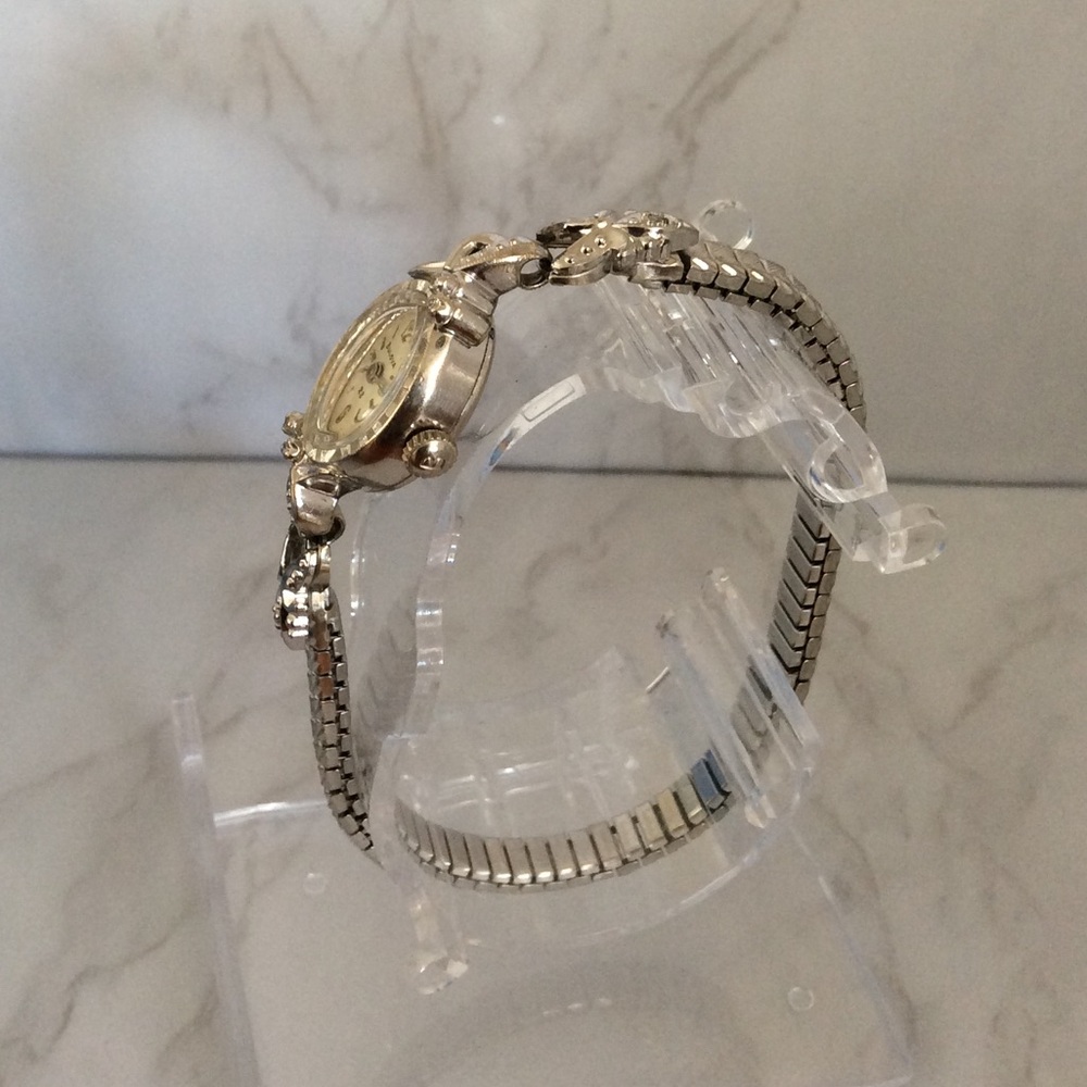 Bulova Ladies Watch - Picture 5 of 15